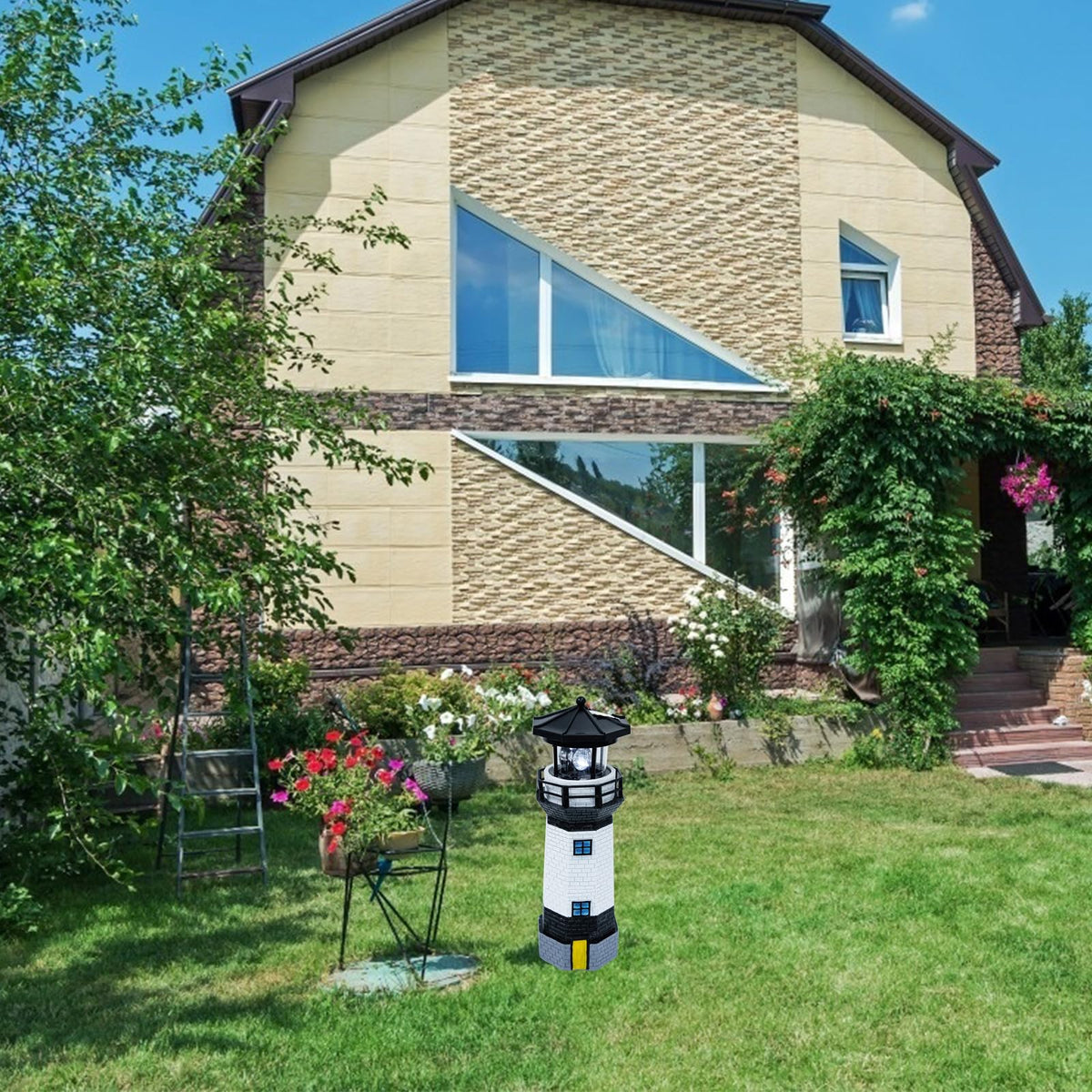 Solar Powered LED Lighthouse Garden Light D402