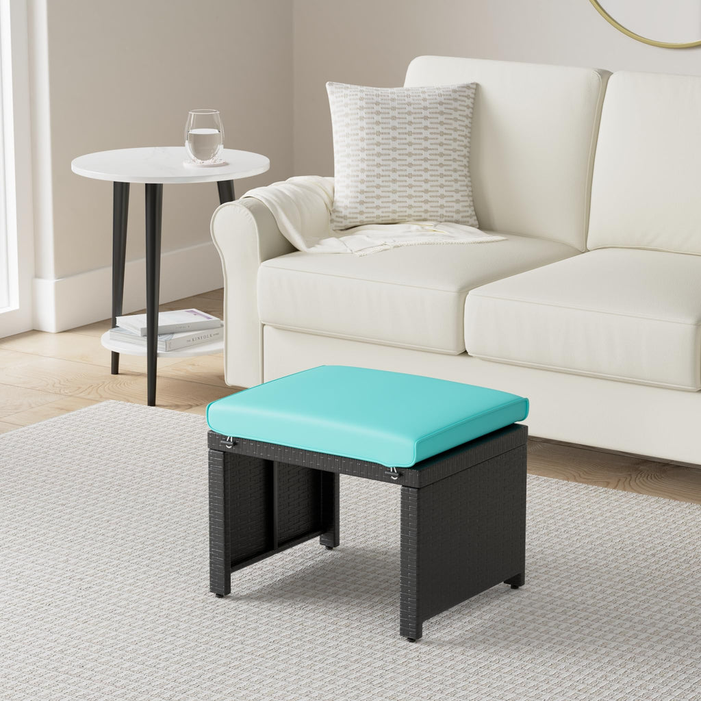 Set of 2 Wicker Ottomans with Removable Cushions W9388